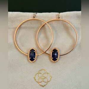 Kendra Scott Elora earrings in rose gold and navy blue dusted glass